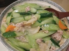 -沙龙酒家