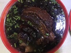 -小龙大肉面馆
