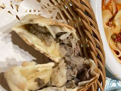 馕坑烤包子-巴扎美食·新疆菜·西域歌舞表演餐厅(新疆大厦店)
