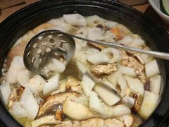 -一朵菌·野生菌探索家火锅(南亚店)