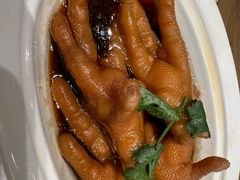 -景月阁空中食府(希尔顿酒店)