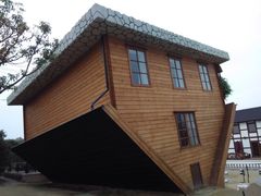 -金山农民画村-枫泾波兰倒置屋