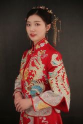 -艾米丽婚纱礼服