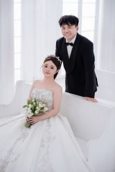 -都市丽人婚纱摄影