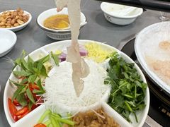 -官塘陈记鱼生·潮汕砂锅粥·牛肉火锅(潮枫路总店)