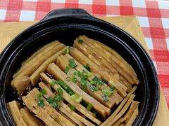 -琼大师东方烤乳猪(亚特兰蒂斯店)