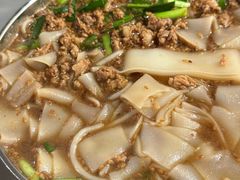 -正宗杨记普洱酸醋米线(总店)