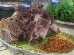 -九寨沟特色牦牛肉汤锅