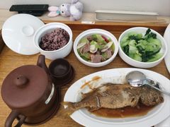 -雪梅月子中心(华侨城店)