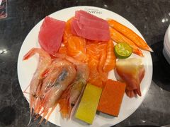 -川骄海鲜自助(王府井奥莱UP TOWN店原世界之花店)