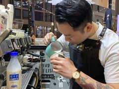 -Punchline Coffee&Roaster(同济大学店)