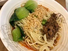 -蓉李记成都名小吃(武汉菱角湖万达店)