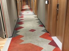 -柏曼酒店(广州天河体育中心林和西地铁站店)