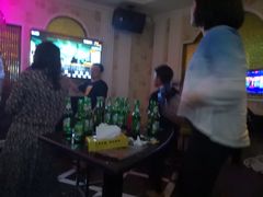 -麦度量贩式KTV(中联广场店)