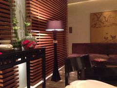 iphone_upload_pic-丽思卡尔顿酒店泳池(金融街店)