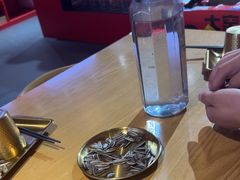 -三顾烤庐·烤鱼·烧烤·龙虾(奉贤店)