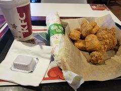 -肯德基(中纬店)