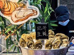 -亚洲国际大酒店·云顶阁旋转自助餐厅
