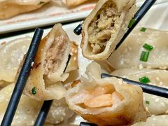 -小姜锅贴(凤凰街店)