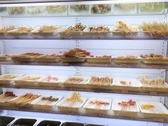 自助取餐区-袁记串串香(川师店)