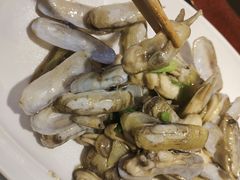 -松沪名灶·豆浆鱼头·新上海菜(飞航吾悦广场店)