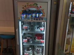 -DQ·蛋糕·冰淇淋(浦江欢乐颂店)