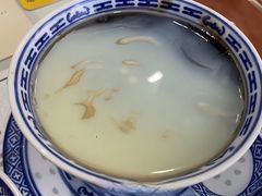 -广信牛奶甜品世家(台东店)