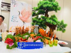 -鼎泰亨·海鲜牛肉餐厅(滨江店)