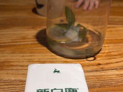 -新白鹿餐厅(银泰西湖文化广场店)