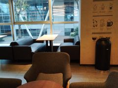 -瑞幸咖啡(宝华国际广场店)
