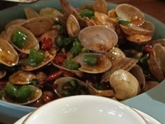 -六福烧烤酒馆(秦隆步行街店)