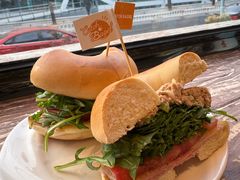 -Catch Bagel(芳草地店)
