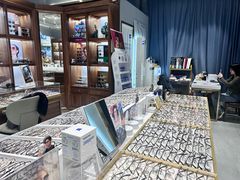 -三叶眼镜城(八佰伴店)