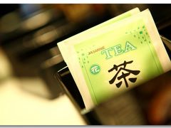 房间内的酒饮-北京保利大厦酒店(东四十条地铁站店)