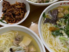 -文山荷鲜居(翠湖店)