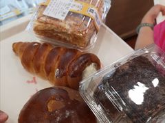 奶油牛角面包-新侨三宝乐面包店(崇文门店)