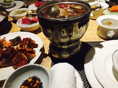 -雍和会海鲜姿造自助(湖东路店)