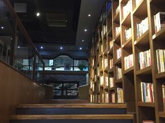 -那美(华莱坞店)