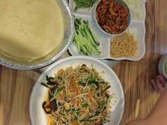 -合合春饼·酱骨·东北菜(潘家园店)