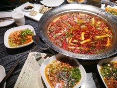 -老船舫·现做活鲜鱼馆(东郊记忆店)