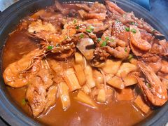 -徐记小怪兽肉蟹煲(中央大街店)