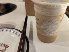 -星巴克(镇江丹阳金鹰天地店)