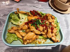 -肥肥虾庄·金牌油焖大虾(首义路店)