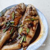 五一大菜红烧黄鱼，烧了这道菜，餐桌上就有了亮点