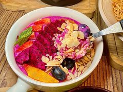 -Common Table · Brunch & Coffee
