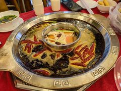 -山城年华老火锅(玉林店)