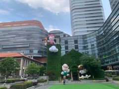 -星巴克(上海长宁来福士1F店)