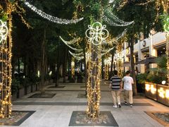 -杭州湖滨银泰in77