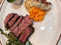 -Mark&Mars Restaurant