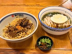 -矮子粉店1985·长沙米粉(湘春路店)